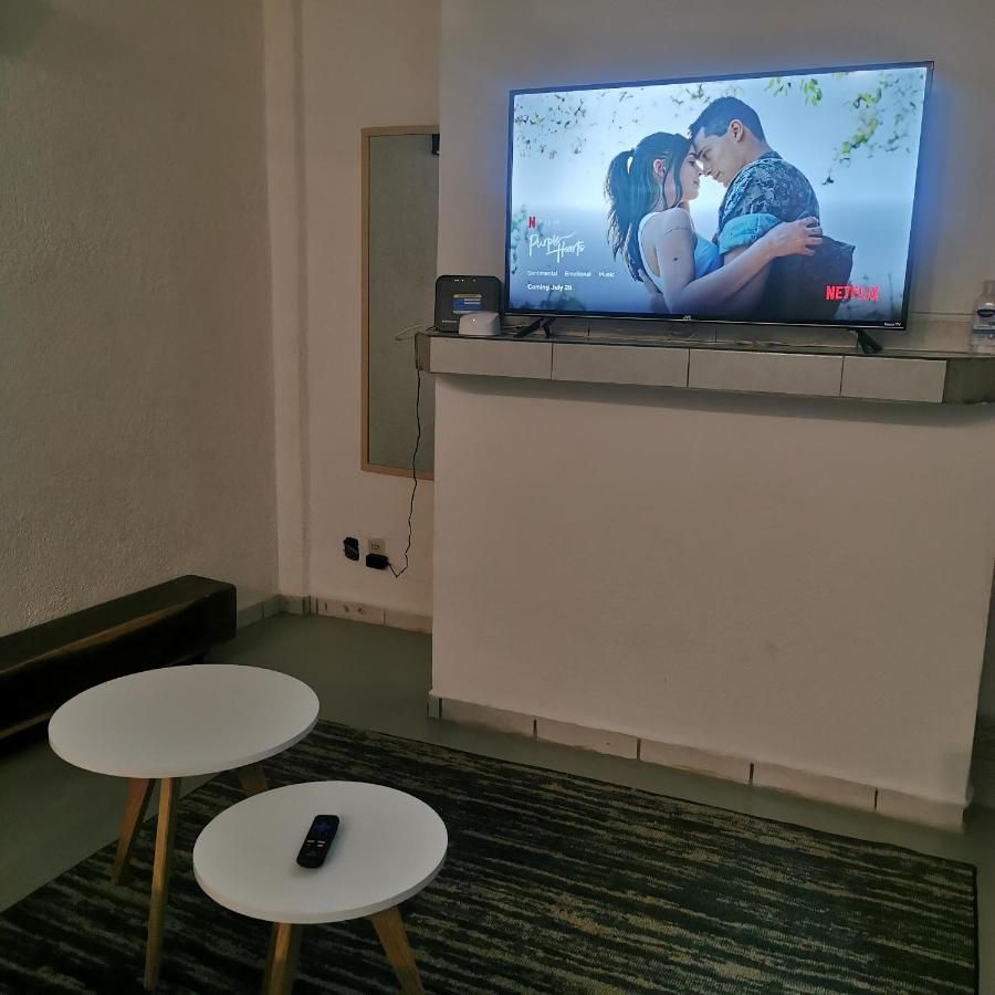 2 Bedroom Apartment With A/C Wi-Fi Best Location! Zihuatanejo Exteriör bild